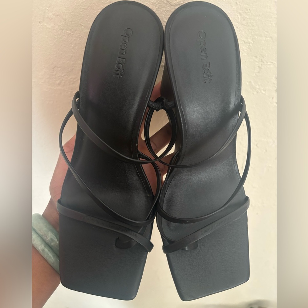 Open Edit Wedge - Picture 2 of 4